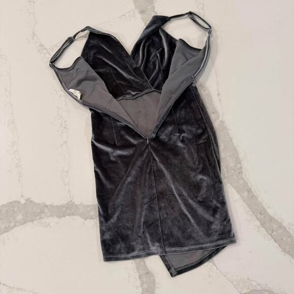 Love Velvet Wrap V-Neck Mini Bodycon Party Dress Womens Small Gray Sexy GoingOut - Picture 6 of 8